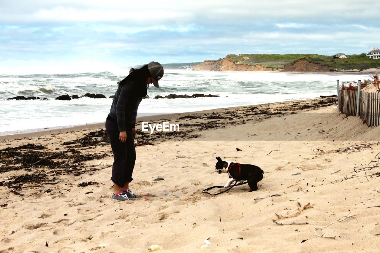 VIEW OF PEOPLE ON BEACH