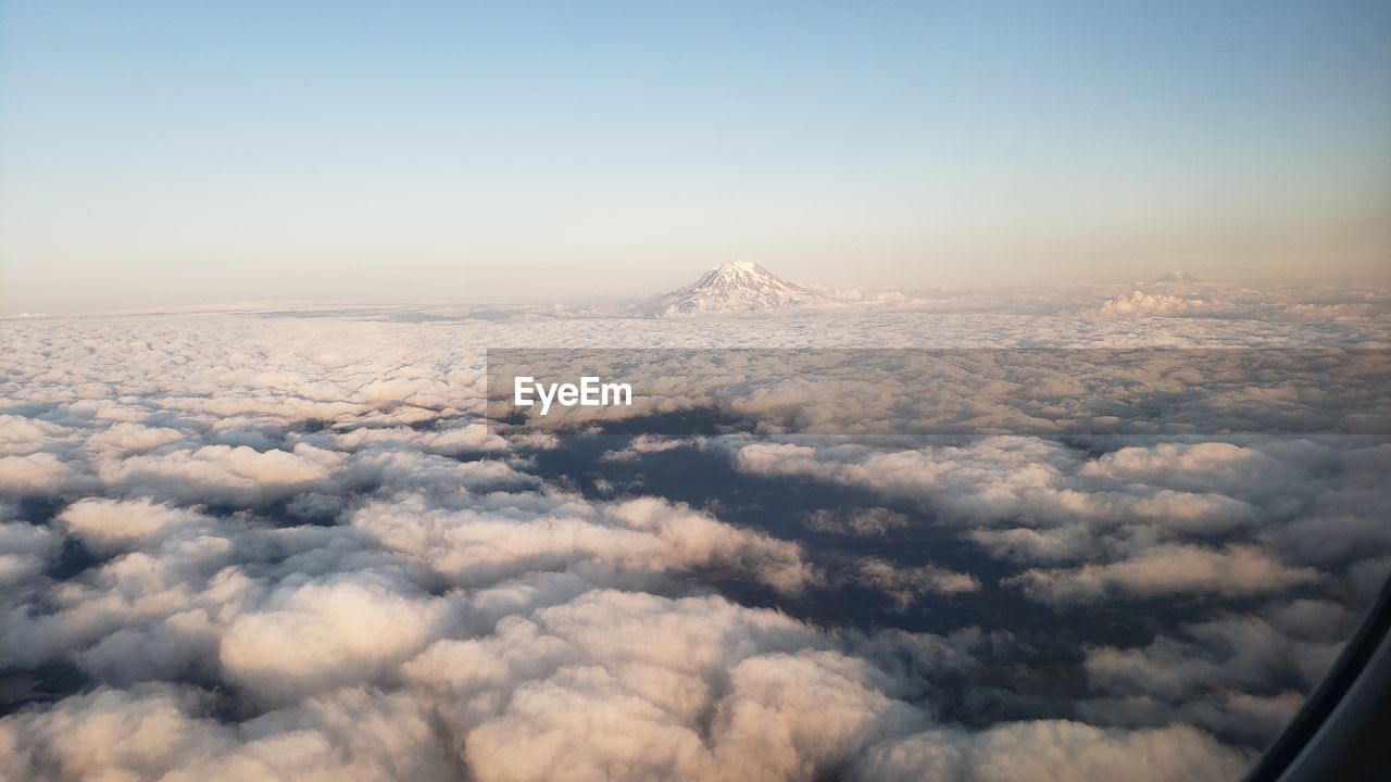 AERIAL VIEW OF MAJESTIC CLOUDSCAPE AGAINST SKY