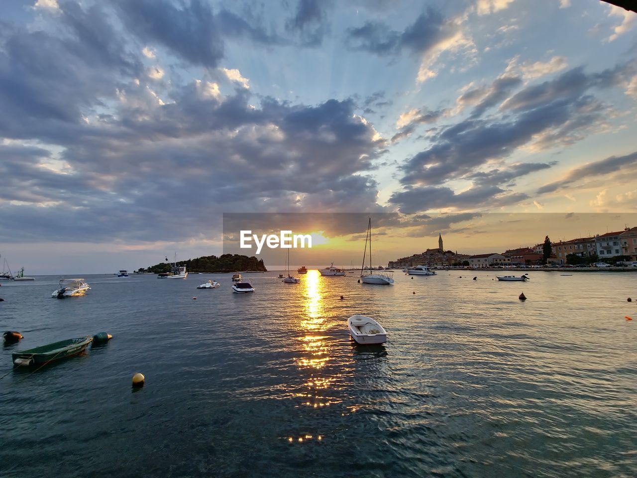 Scenic view of sea against sky during sunset in rovinj, croatia