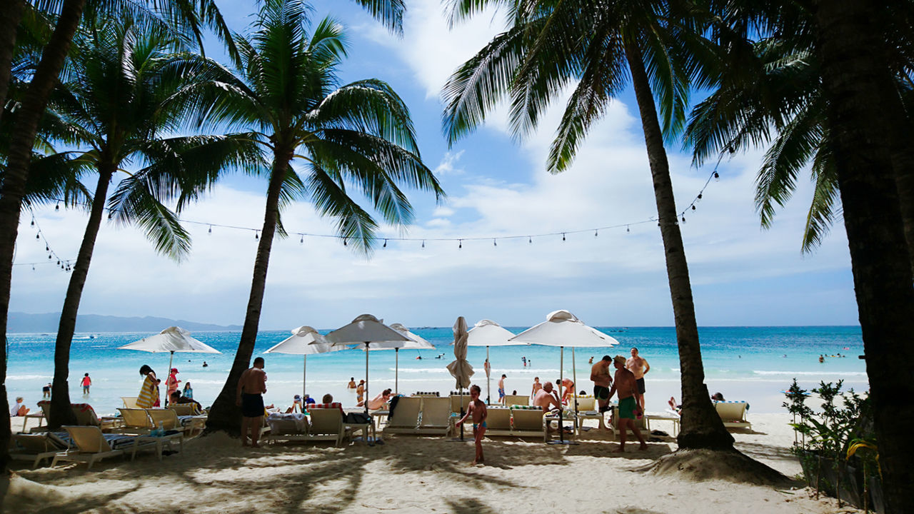 SCENIC VIEW OF BEACH