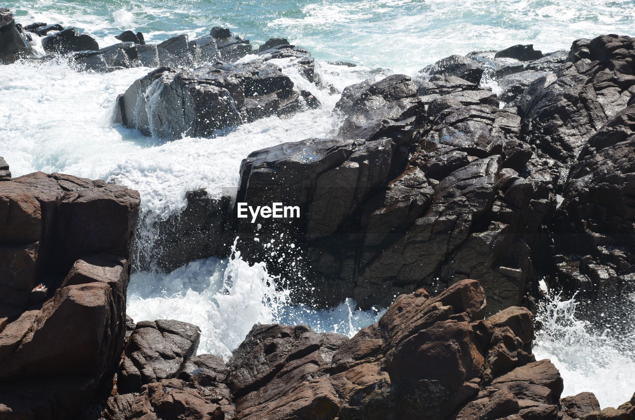 PANORAMIC VIEW OF SEA WAVES