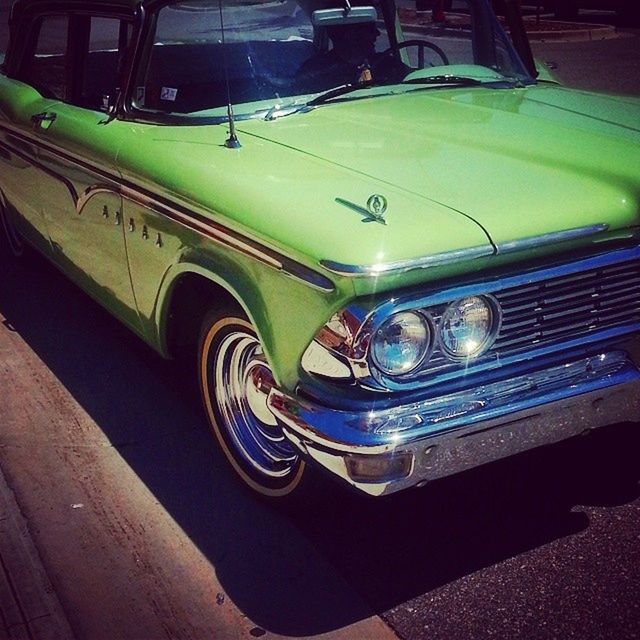 car, transportation, vintage car, mode of transport, land vehicle, retro styled, no people, old-fashioned, day, indoors, close-up