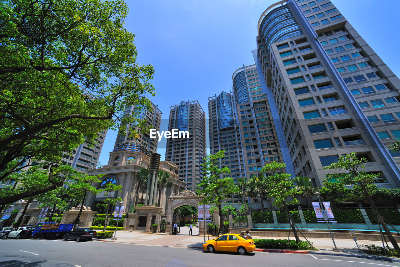 LOW ANGLE VIEW OF OFFICE BUILDINGS