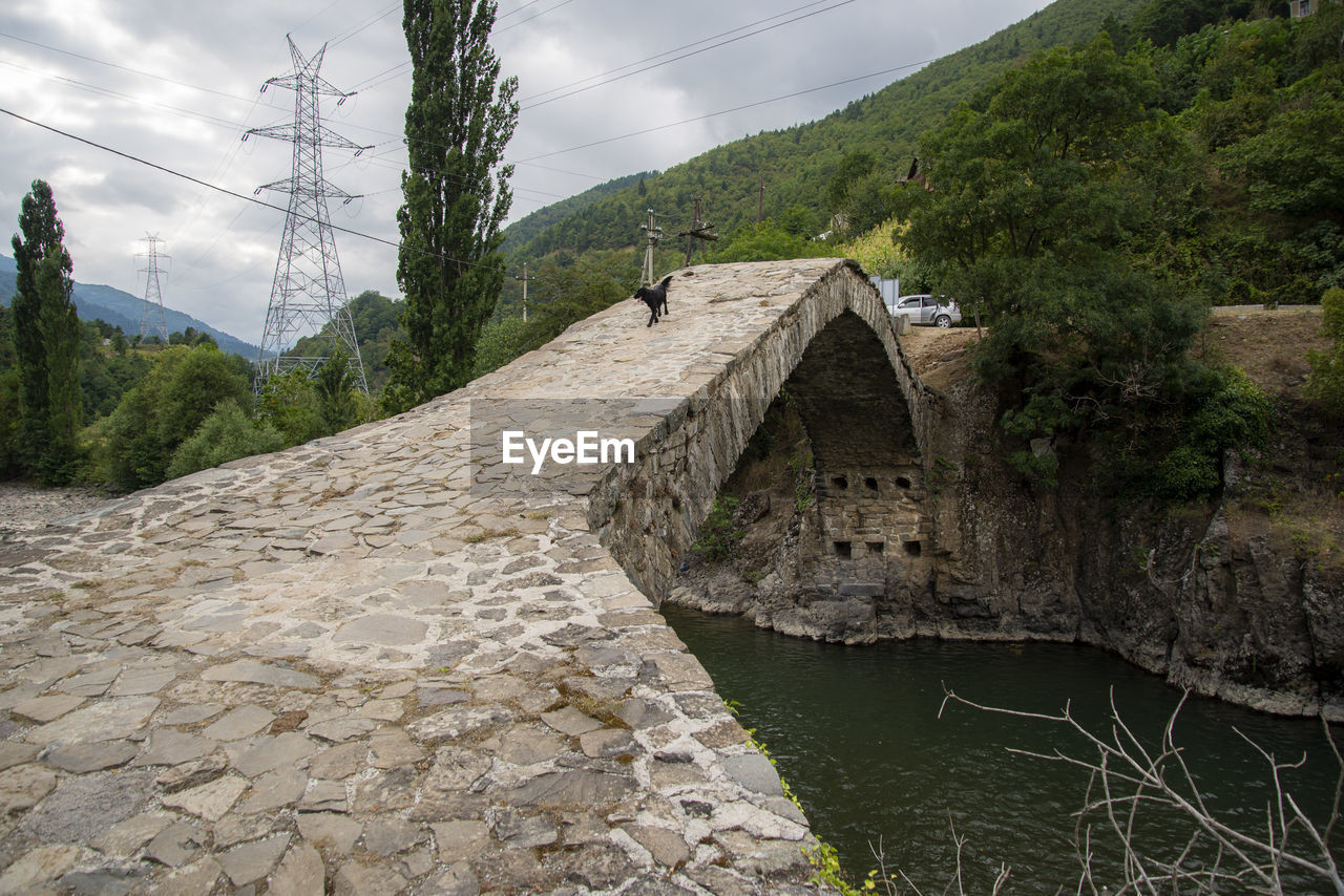 This is the oldest bridge in georgia