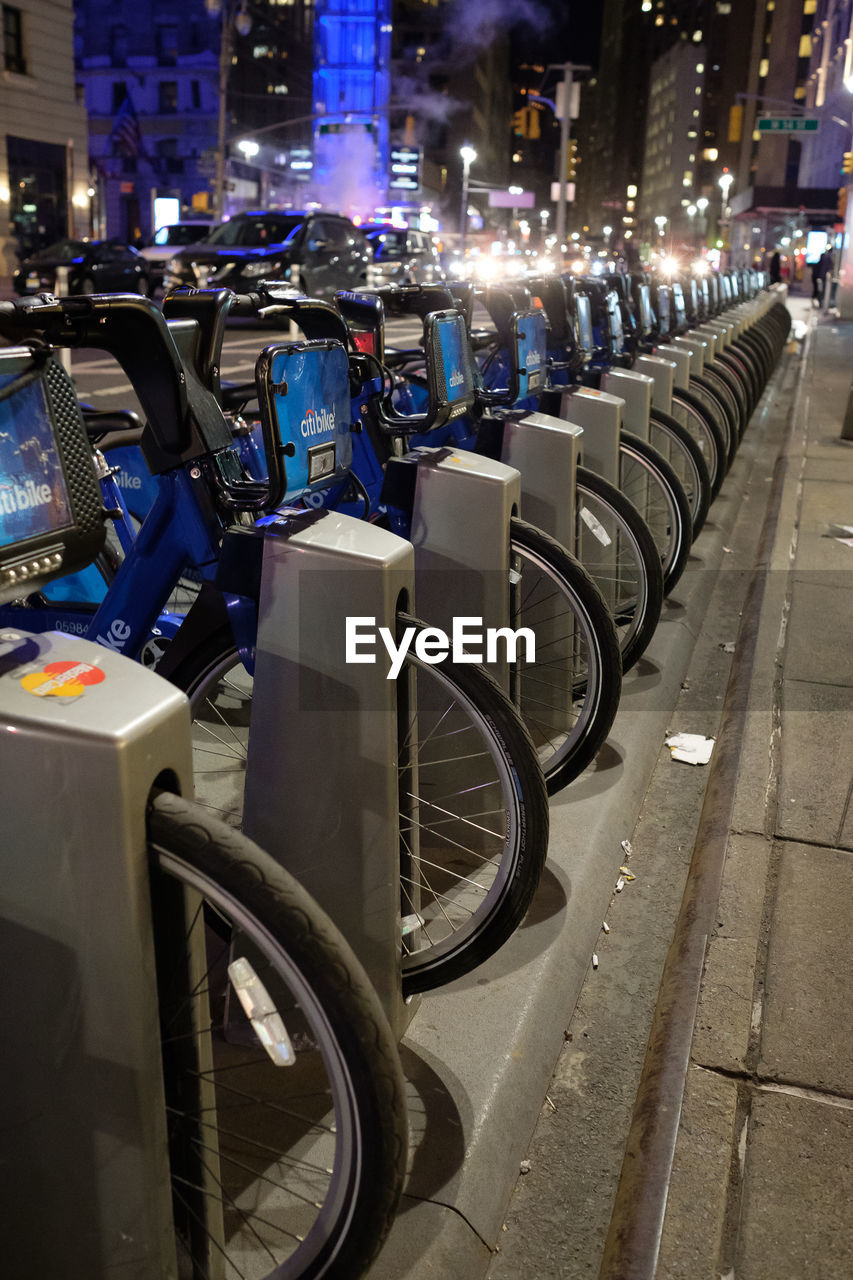 BICYCLES IN CITY