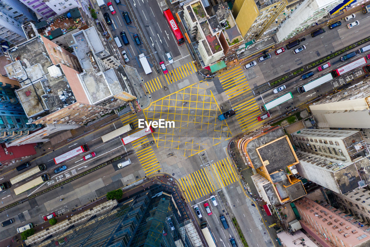 HIGH ANGLE VIEW OF BUILDINGS IN CITY