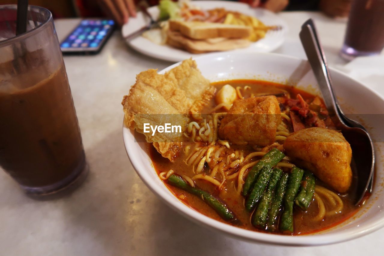 CLOSE-UP OF MEAL SERVED IN PLATE