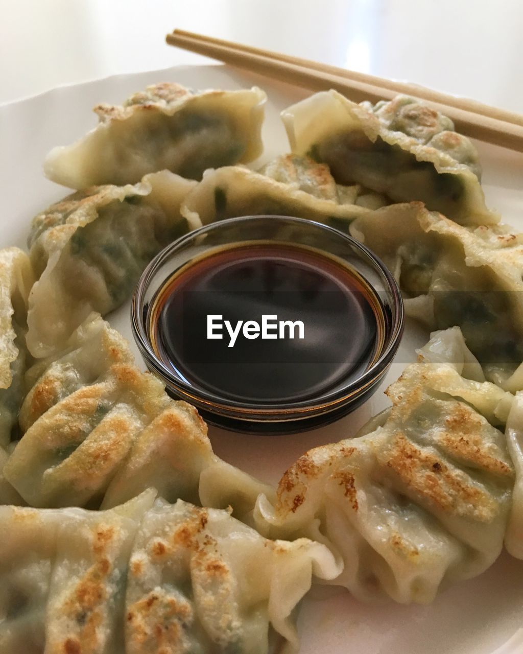 CLOSE-UP OF SERVED FOOD IN BOWL