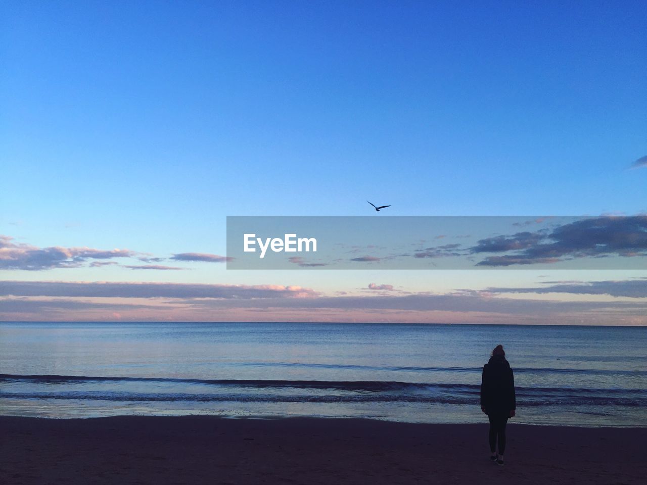 VIEW OF SEA AGAINST SKY