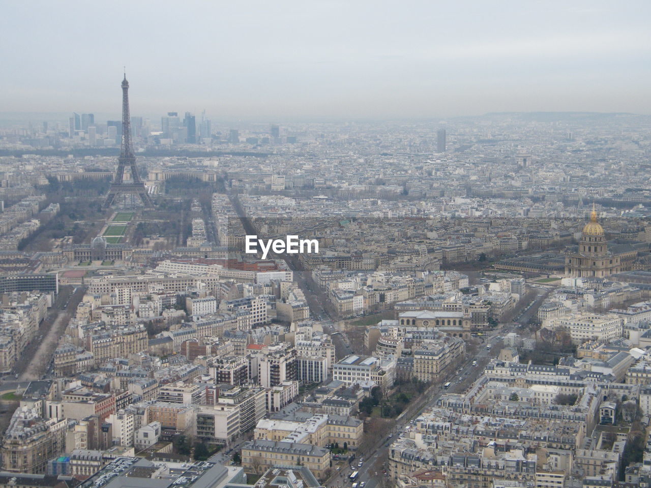 Aerial view of eiffel tower in city