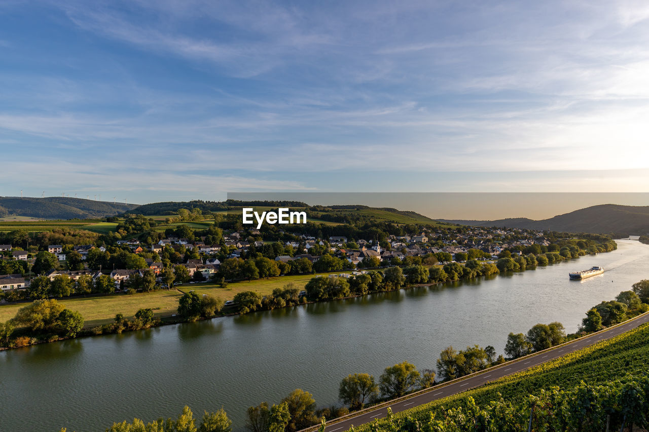 Panoramic view of the moselle valley with the wine village brauneberg in the background