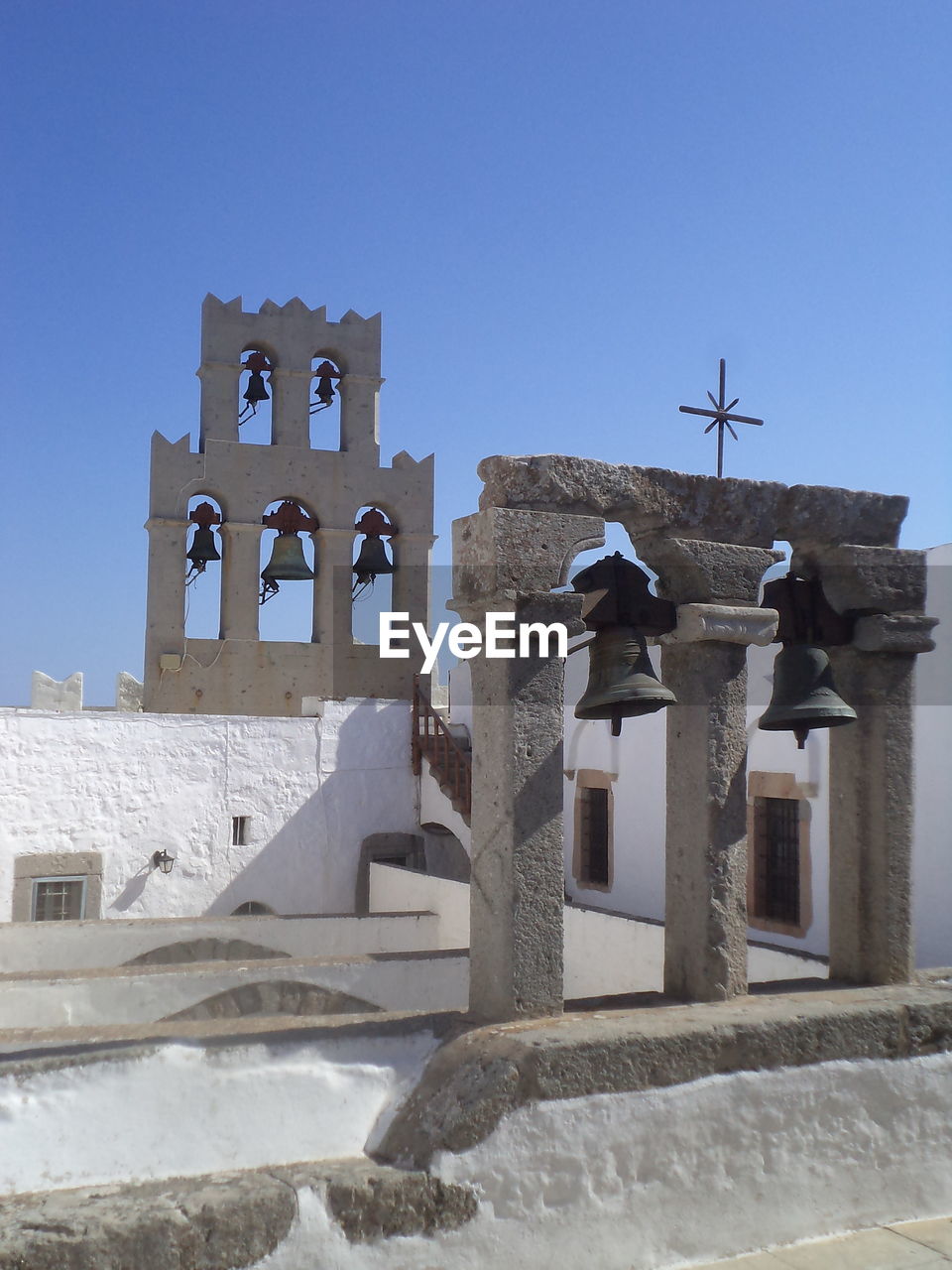 LOW ANGLE VIEW OF CHURCH AGAINST CLEAR SKY