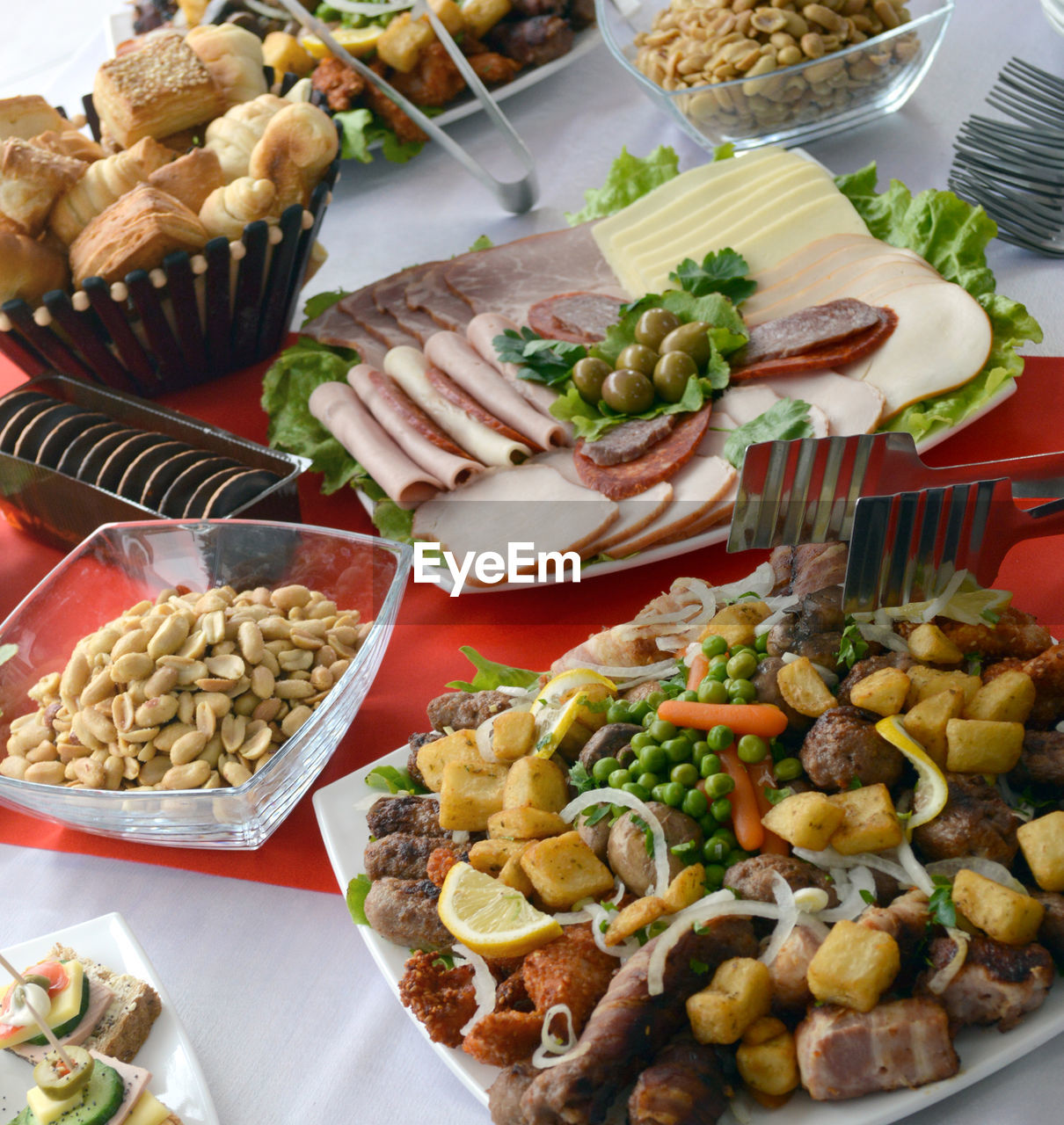 VARIETY OF VEGETABLES ON TABLE