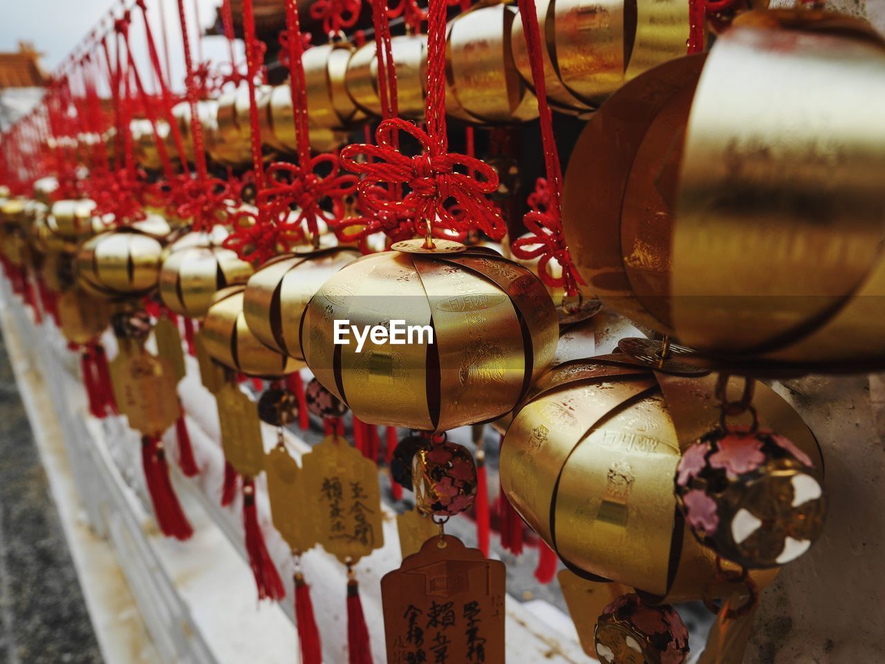 Row of chinese lanterns