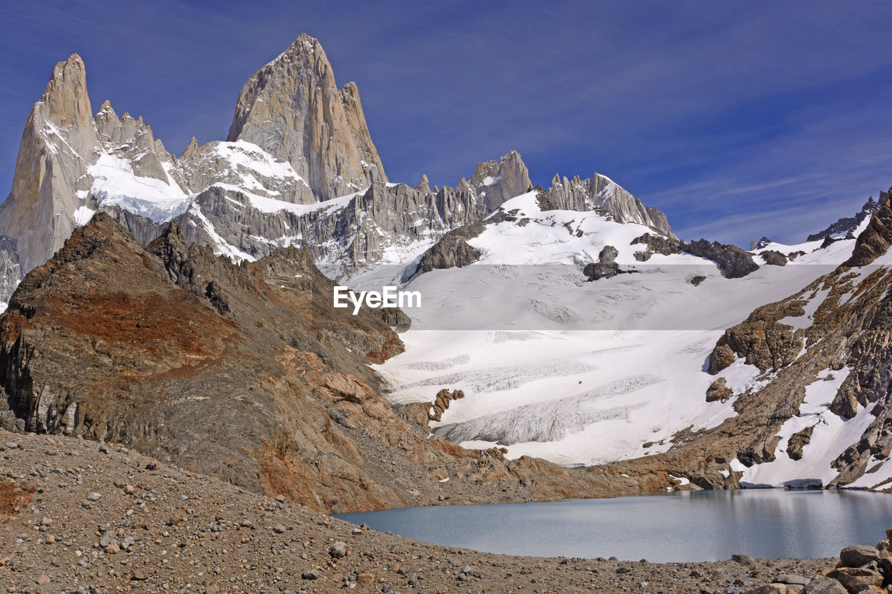 Spectacular alpine panorama of mount fitz roy and third lake in the patagonian andes in argentina