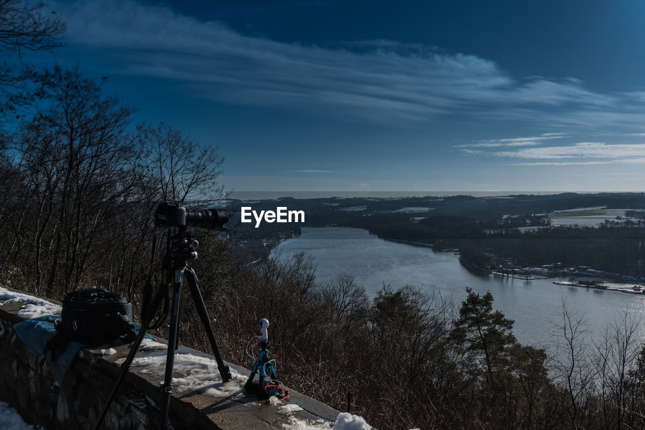 VIEW OF RIVER AGAINST SKY