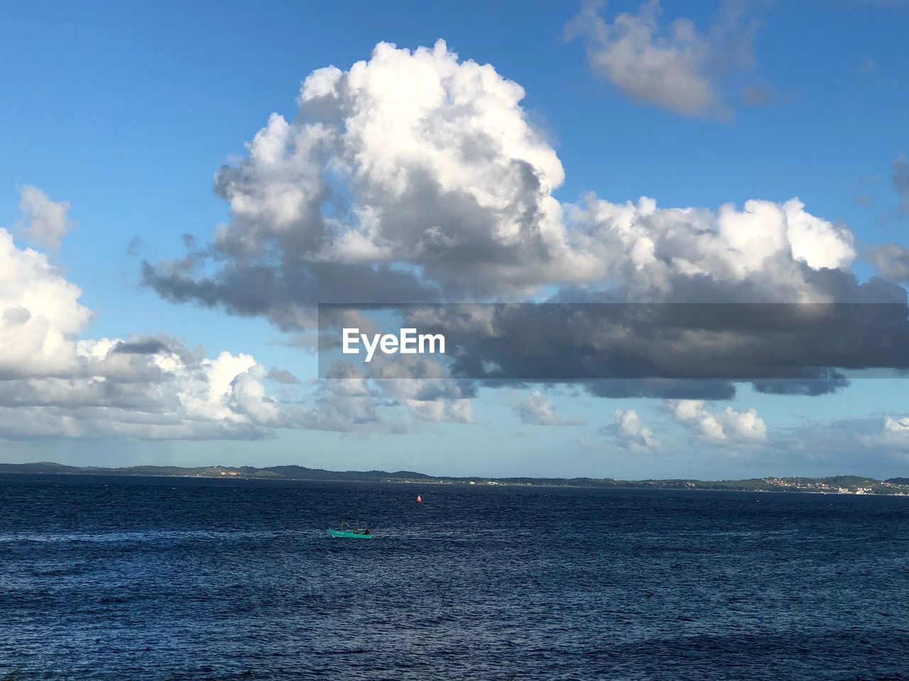 IDYLLIC SHOT OF SEA AGAINST SKY