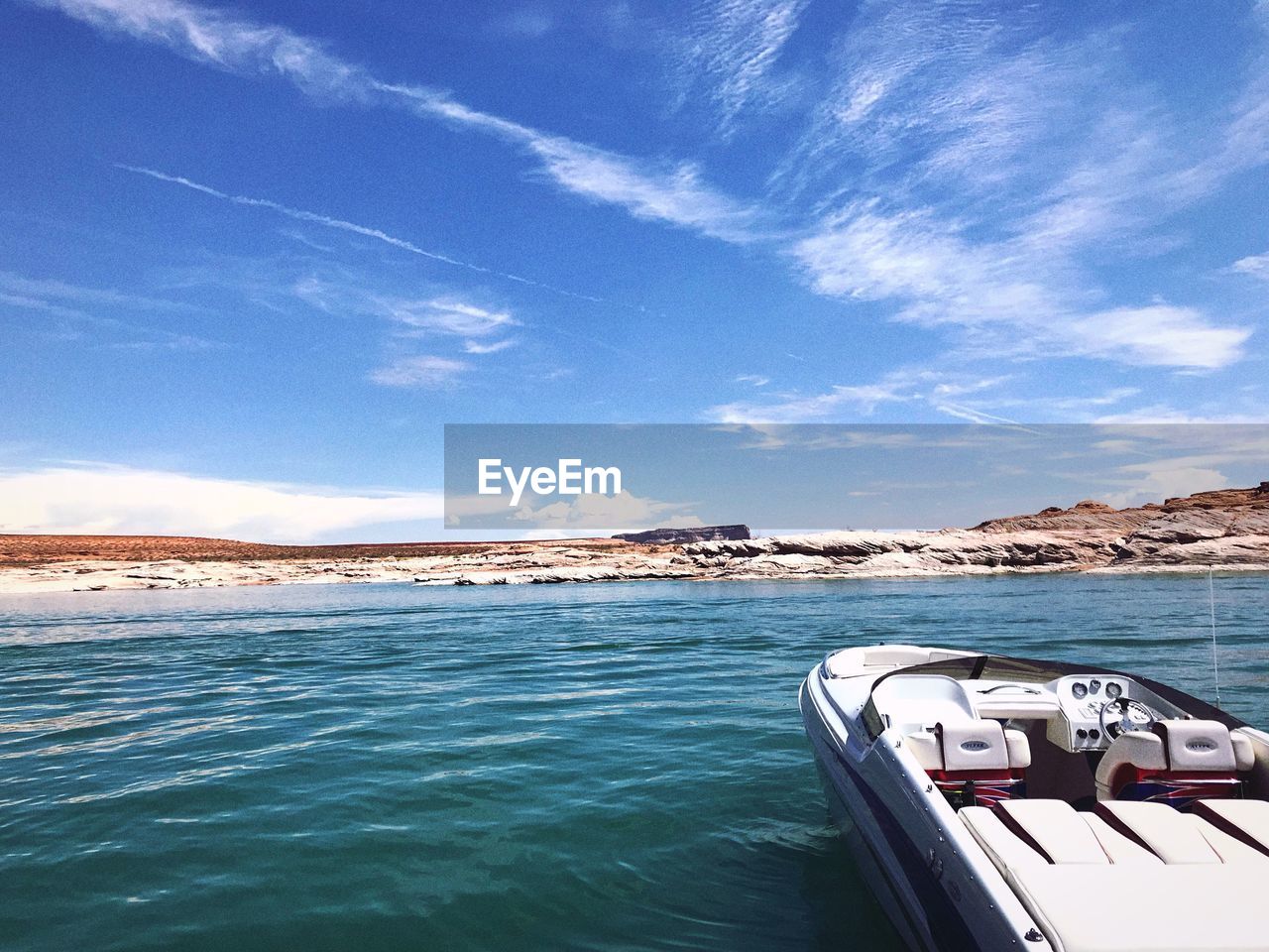 VIEW OF SEA AGAINST SKY