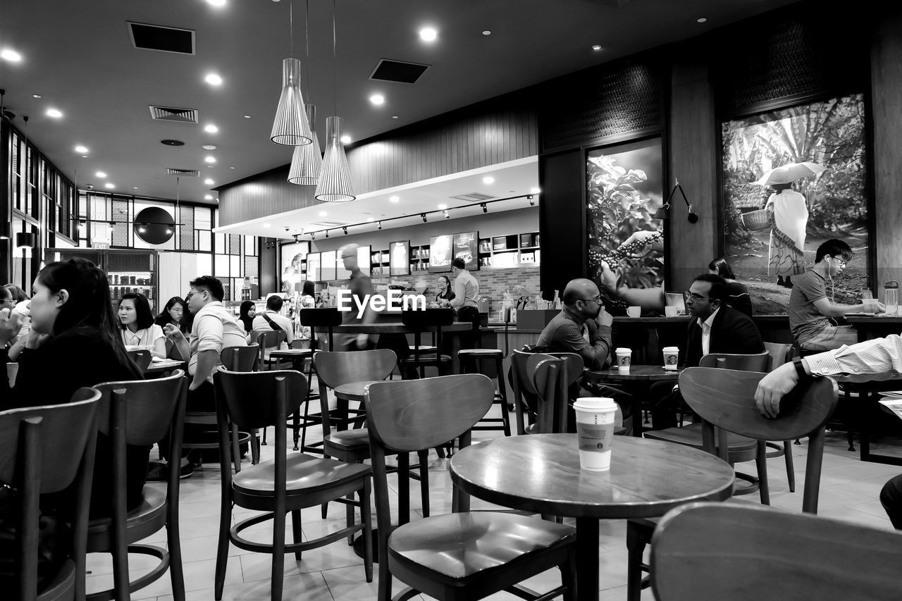 INTERIOR OF RESTAURANT