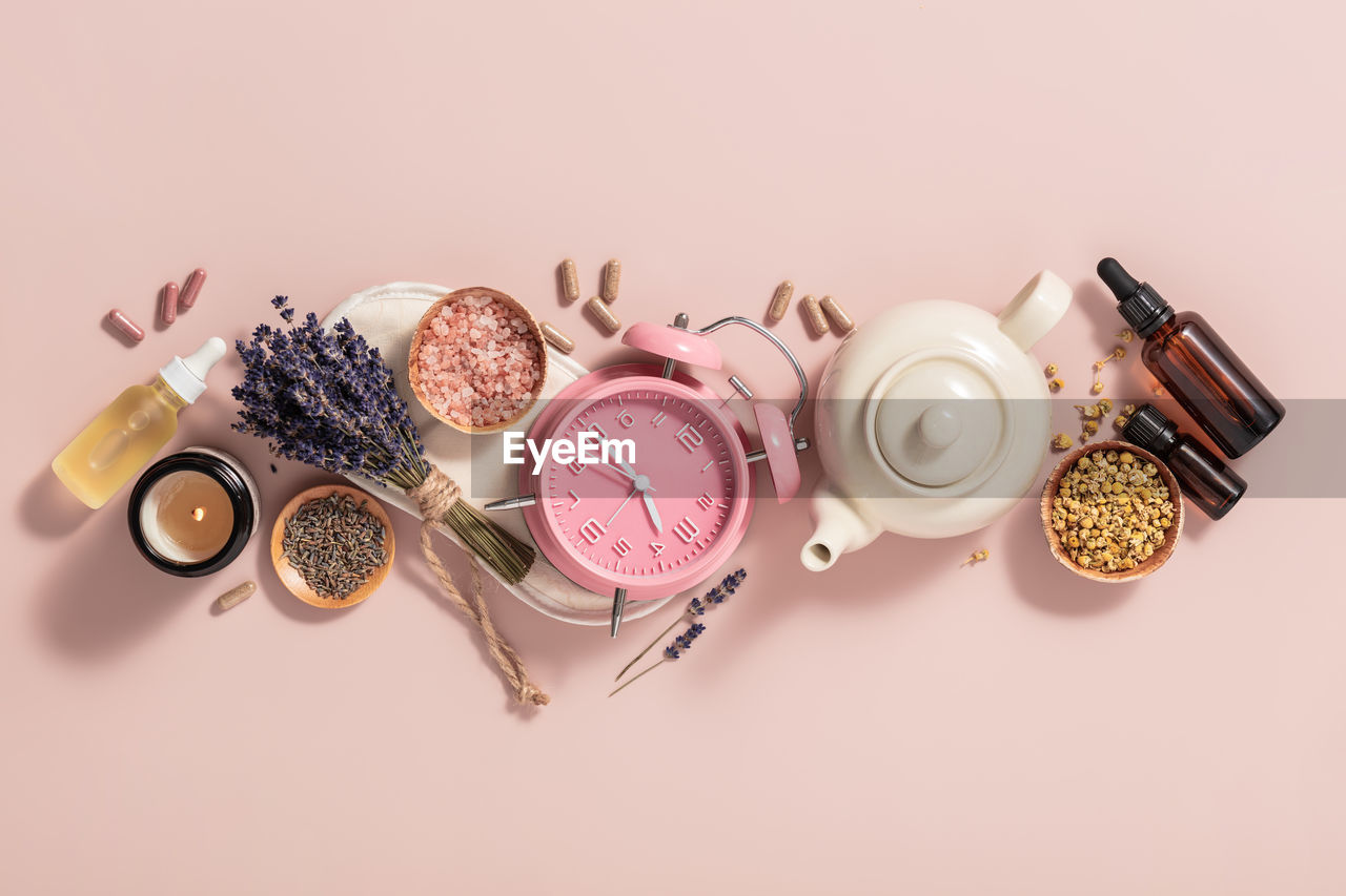 HIGH ANGLE VIEW OF FOOD ON WHITE BACKGROUND