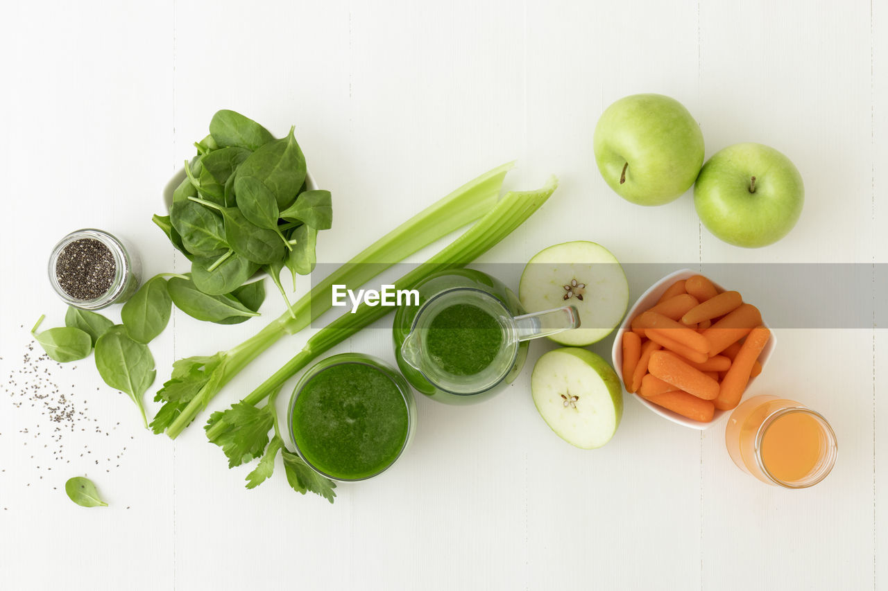 HIGH ANGLE VIEW OF FRUITS AND VEGETABLES ON TABLE