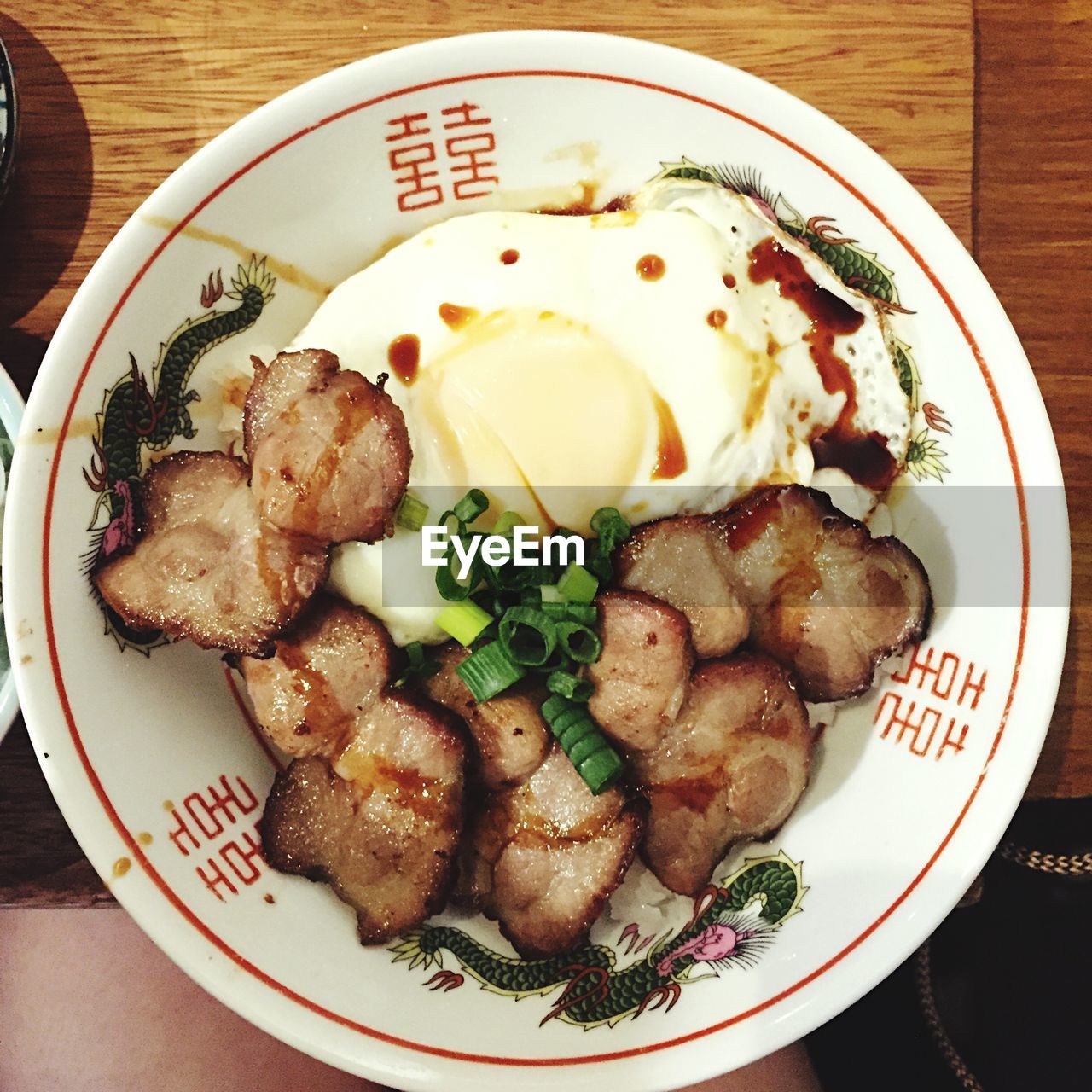 CLOSE-UP OF SERVED FOOD ON TABLE