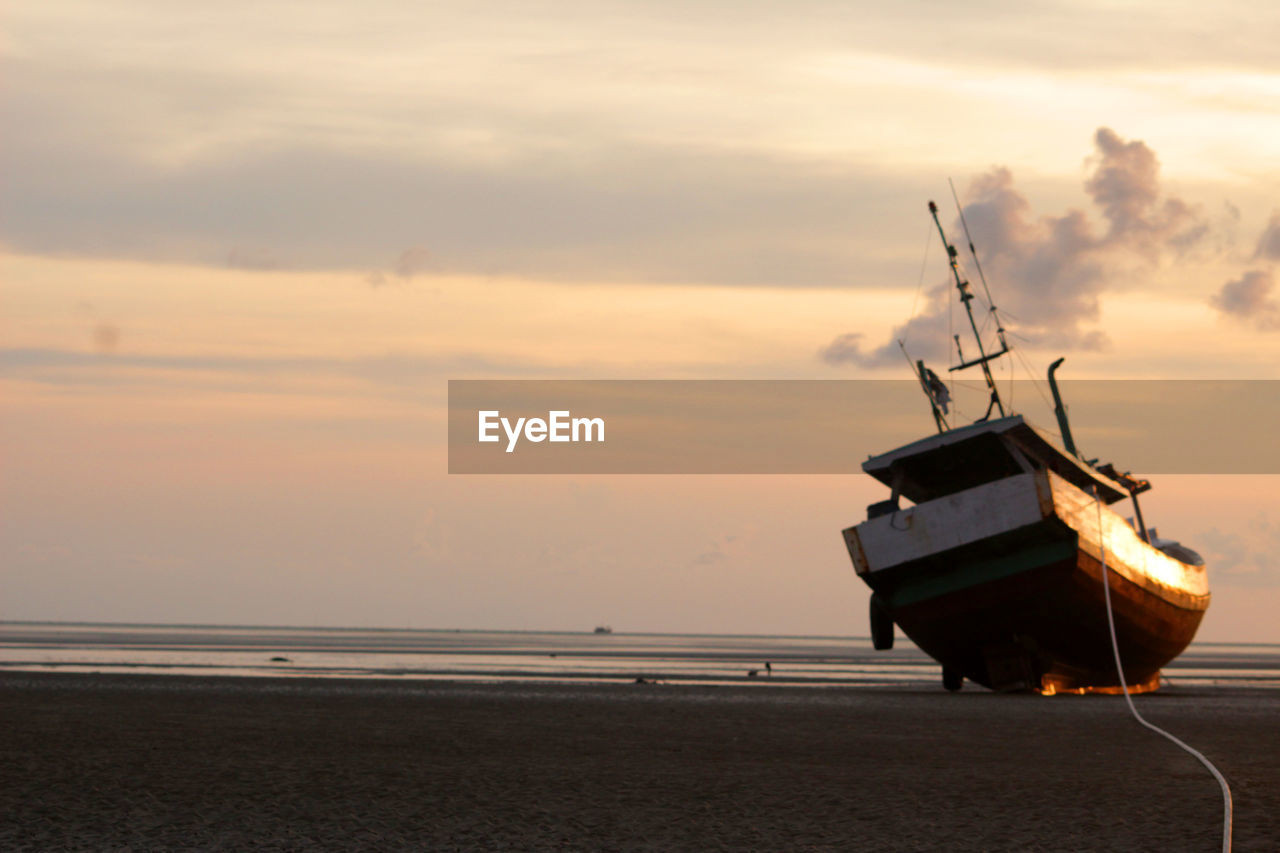 Nice sunset view at lampu satu beach merauke - papua