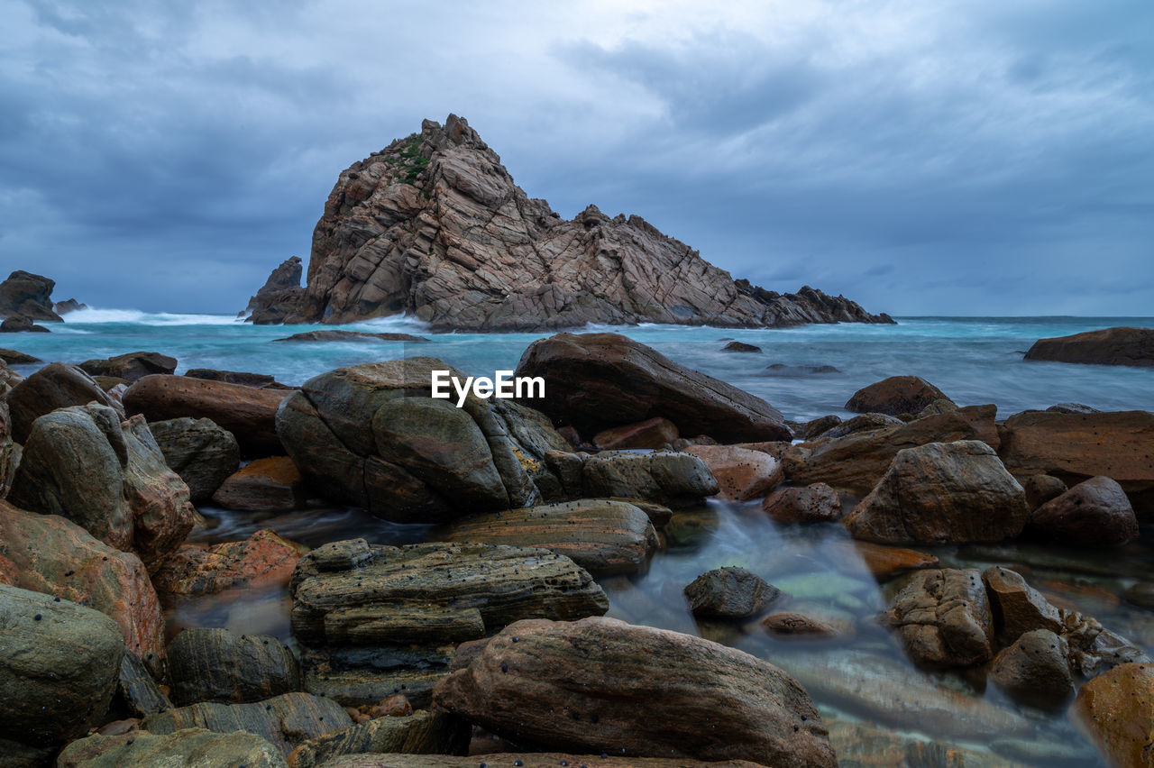 ROCKS ON SEA SHORE