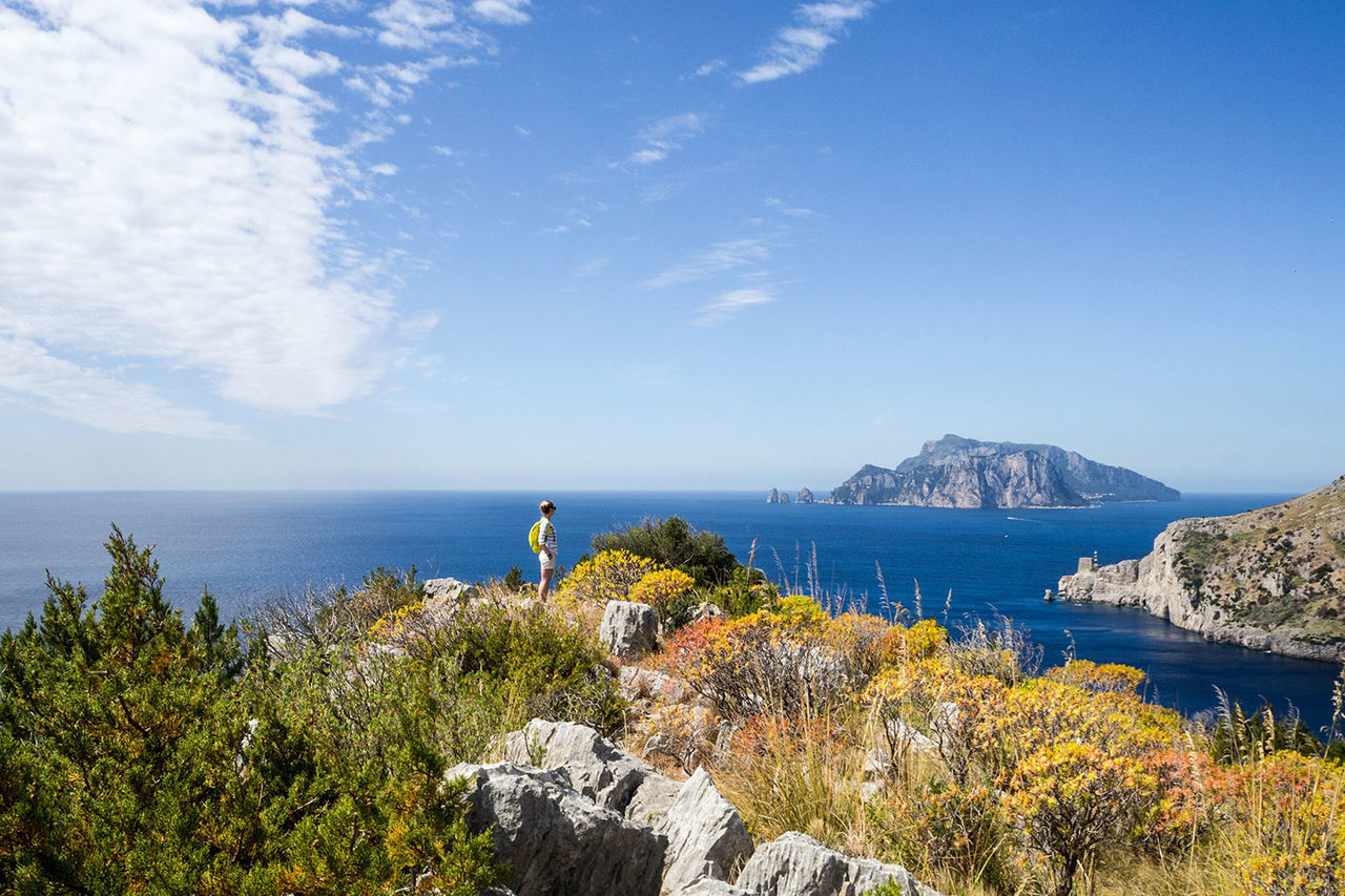 PANORAMIC VIEW OF SEA AGAINST SKY