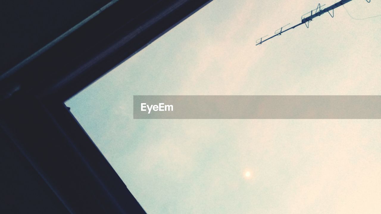 CLOSE-UP LOW ANGLE VIEW OF THE SKY