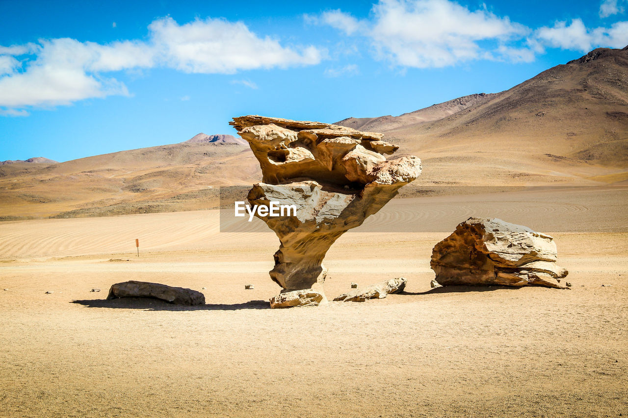 Sculpture stone in desert
