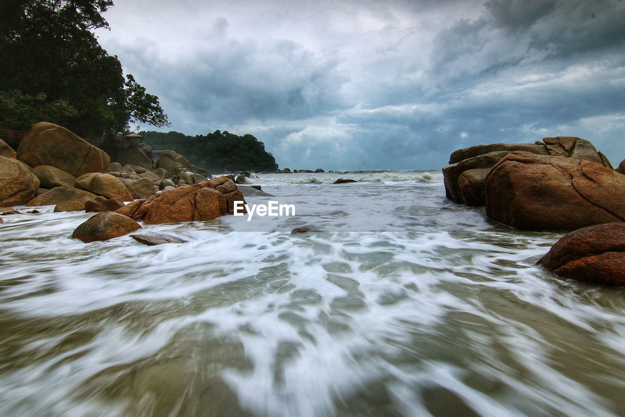 Scenic view of sea against sky