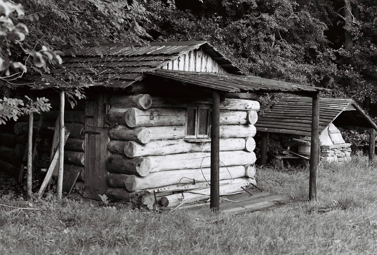 BARN IN FIELD