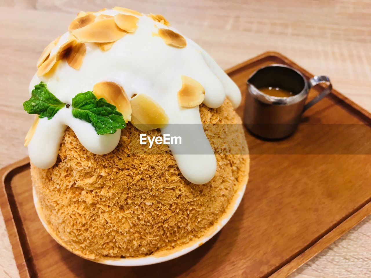 HIGH ANGLE VIEW OF DESSERT ON PLATE