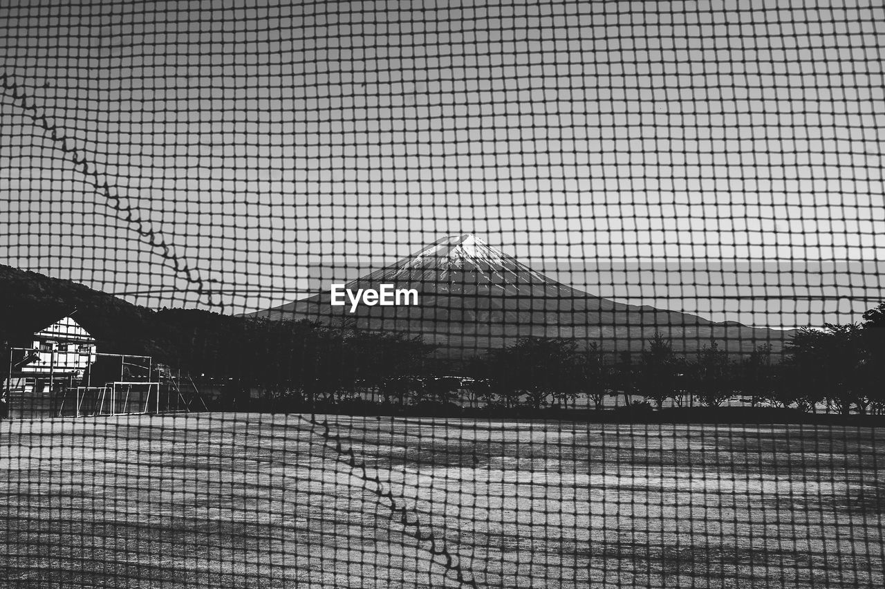 SCENIC VIEW OF MOUNTAIN AGAINST SKY