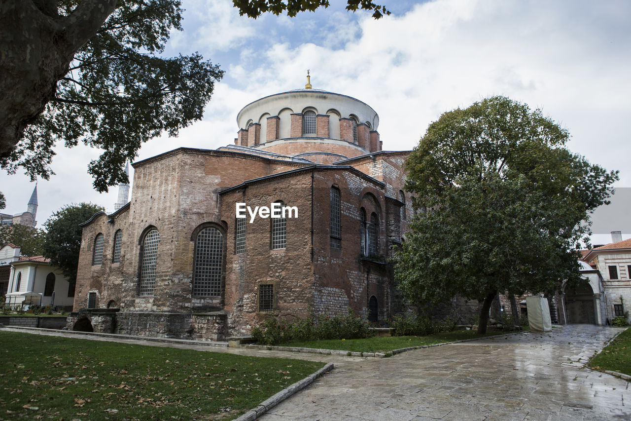 Exterior of historic building against sky turkey istanbul topkapi 