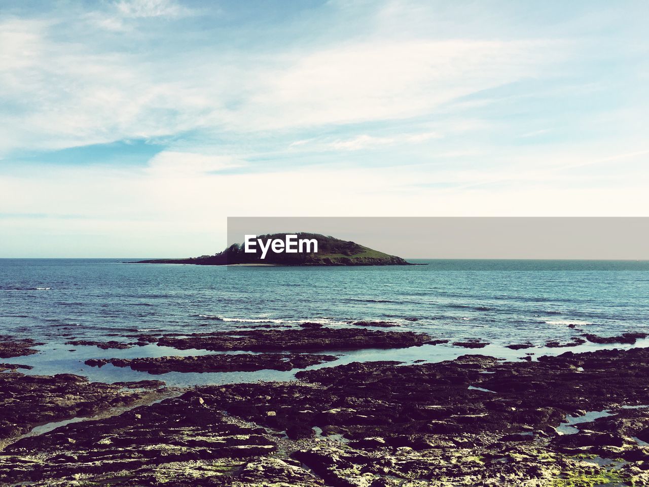 Idyllic shot of sea against sky