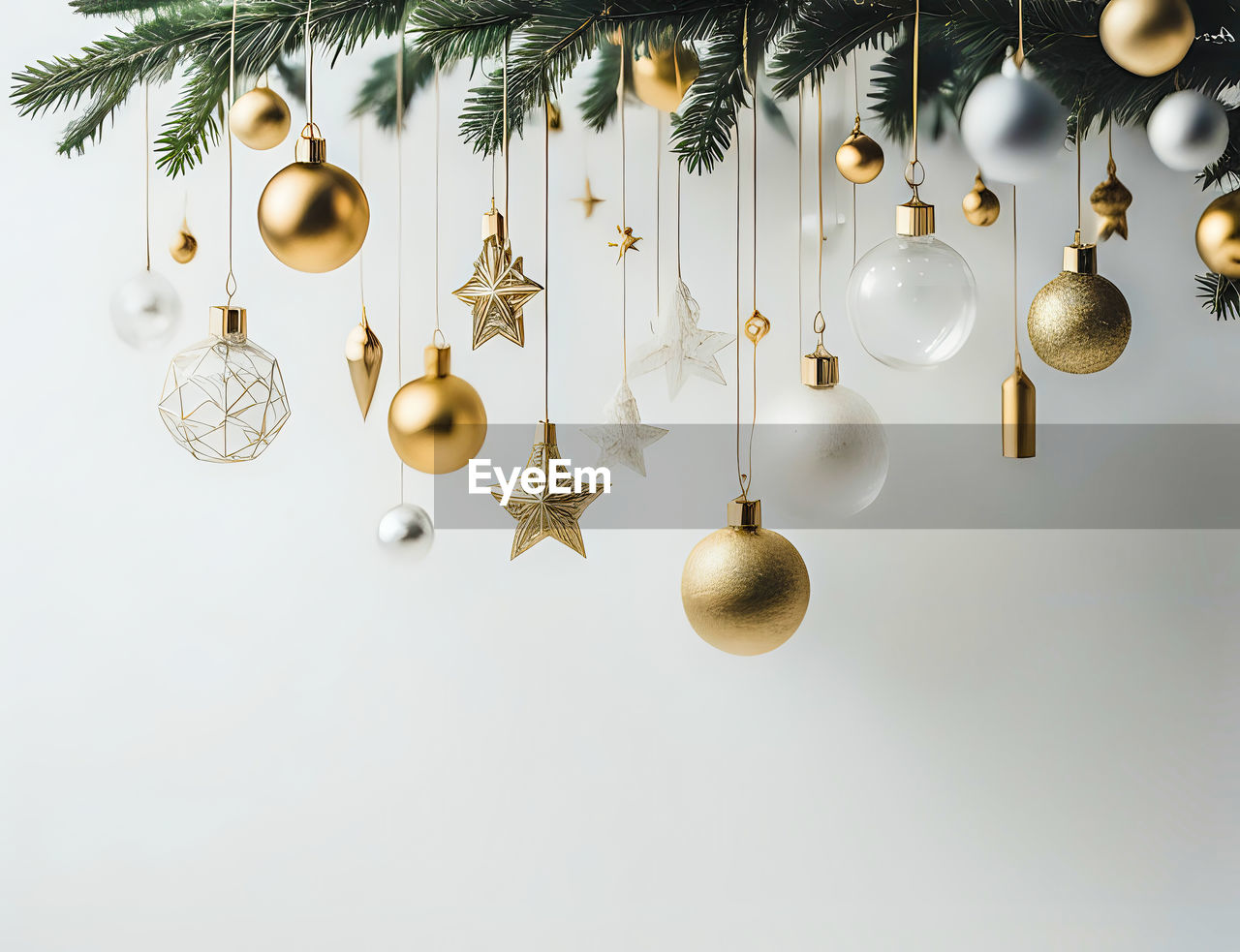 hanging, decoration, christmas ornament, christmas decoration, holiday, tree, christmas, christmas tree, no people, celebration, indoors, interior design, lighting equipment, studio shot, tradition, plant, lighting, light fixture, gold, branch, chandelier, light bulb, copy space, illuminated, shape, shiny, sphere, nature