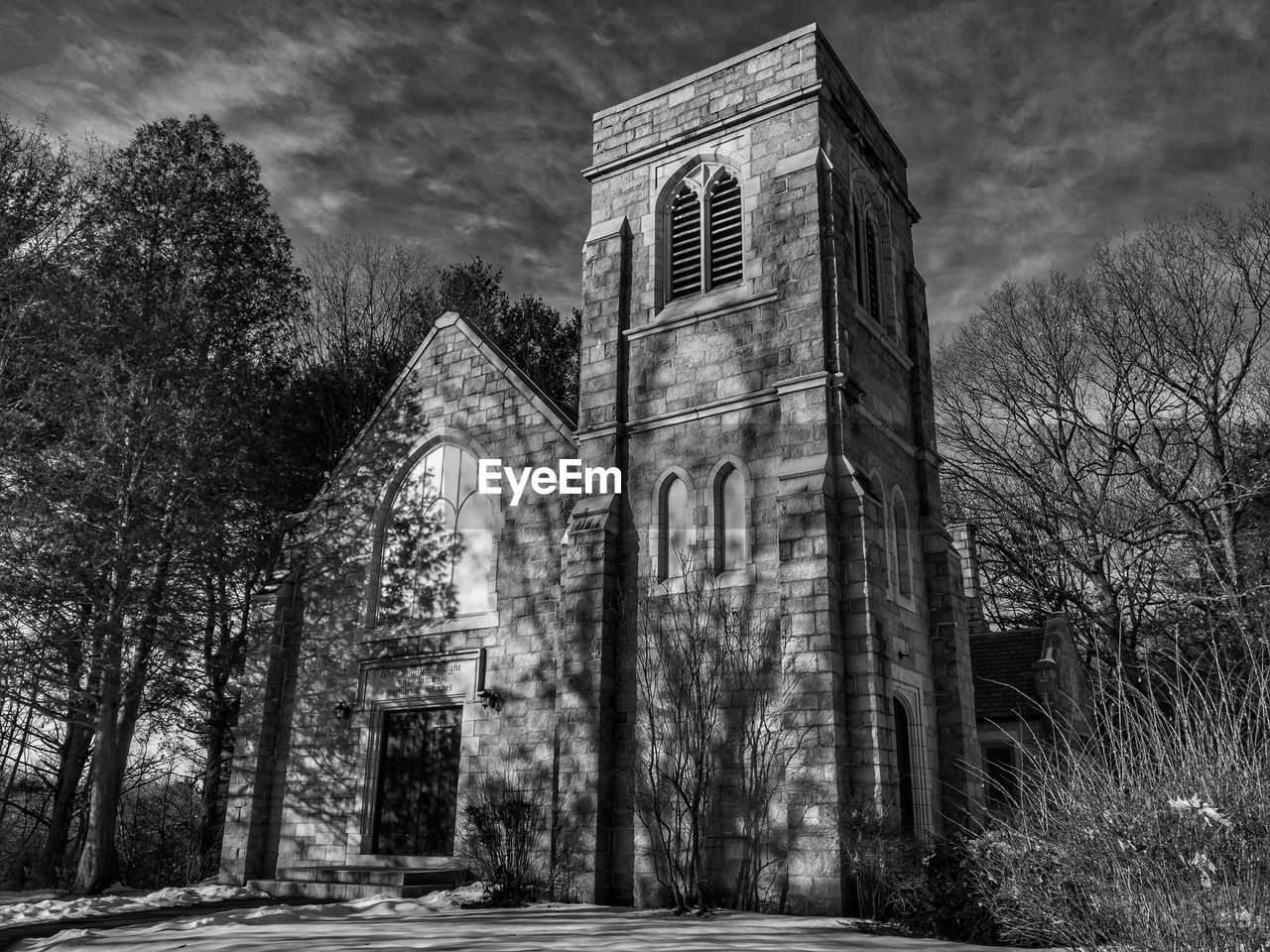 LOW ANGLE VIEW OF CHURCH AGAINST SKY