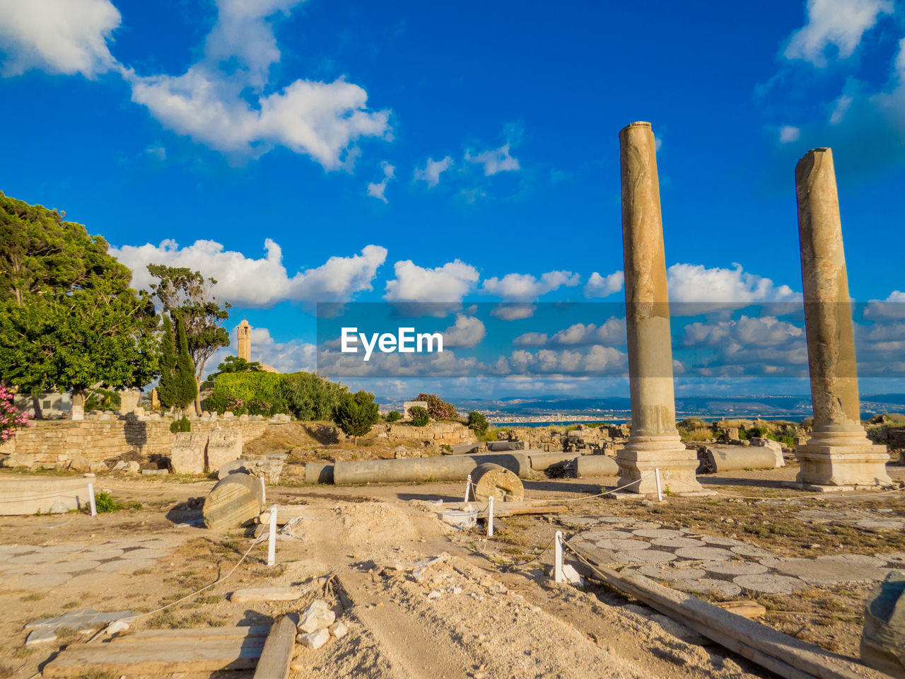 OLD RUINS AGAINST SKY