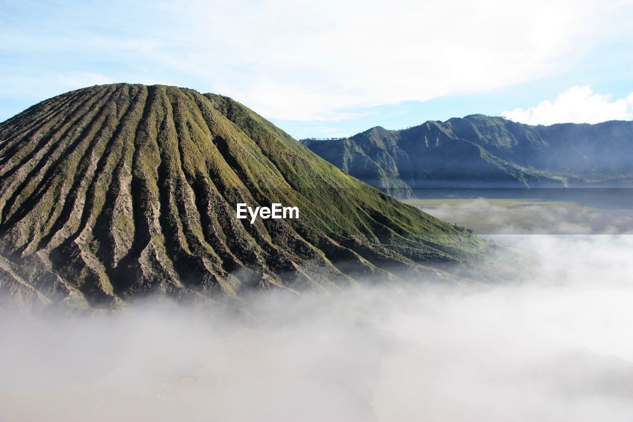 PANORAMIC VIEW OF ARID LANDSCAPE