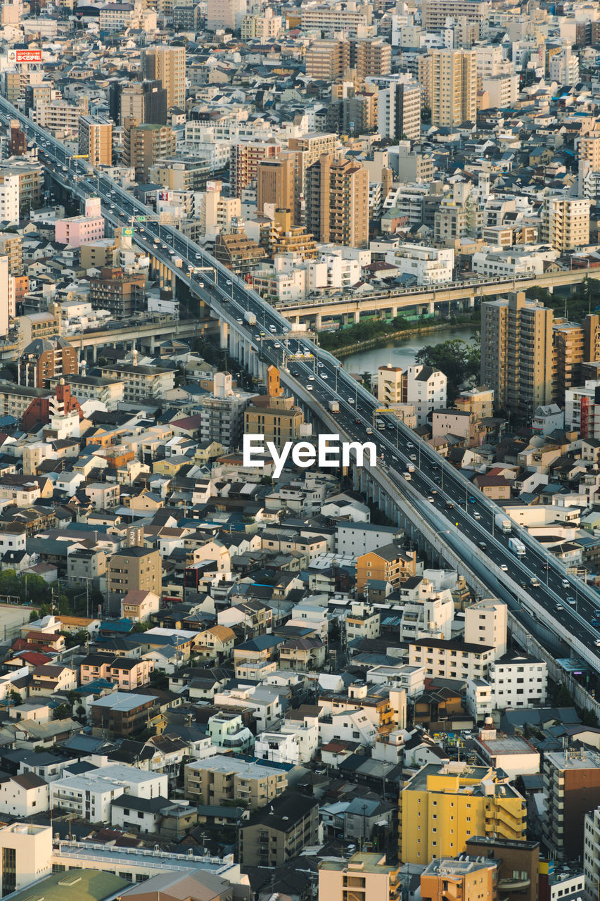 HIGH ANGLE VIEW OF A CITY