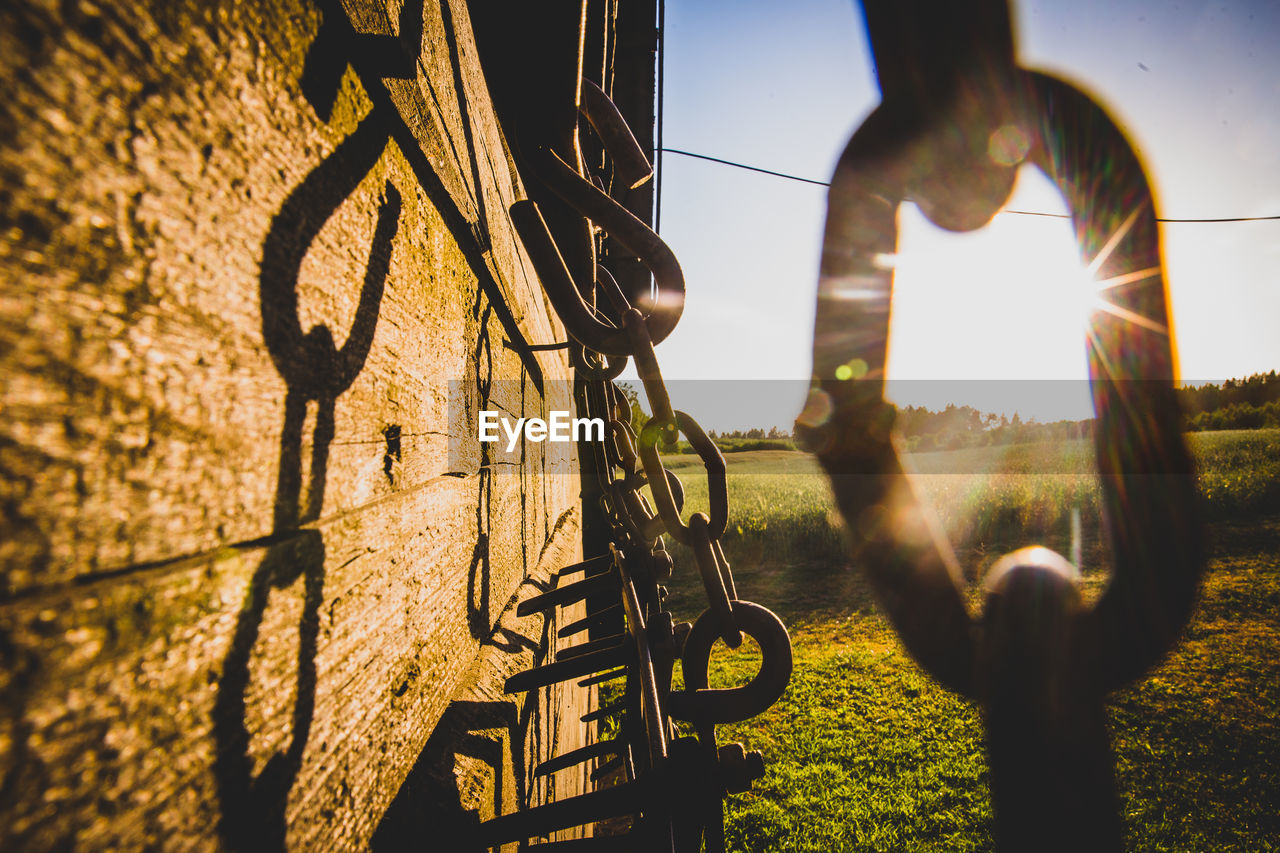 CLOSE-UP OF BICYCLE ON WALL