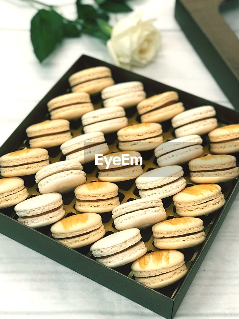 Close-up of macaroons in tray on table