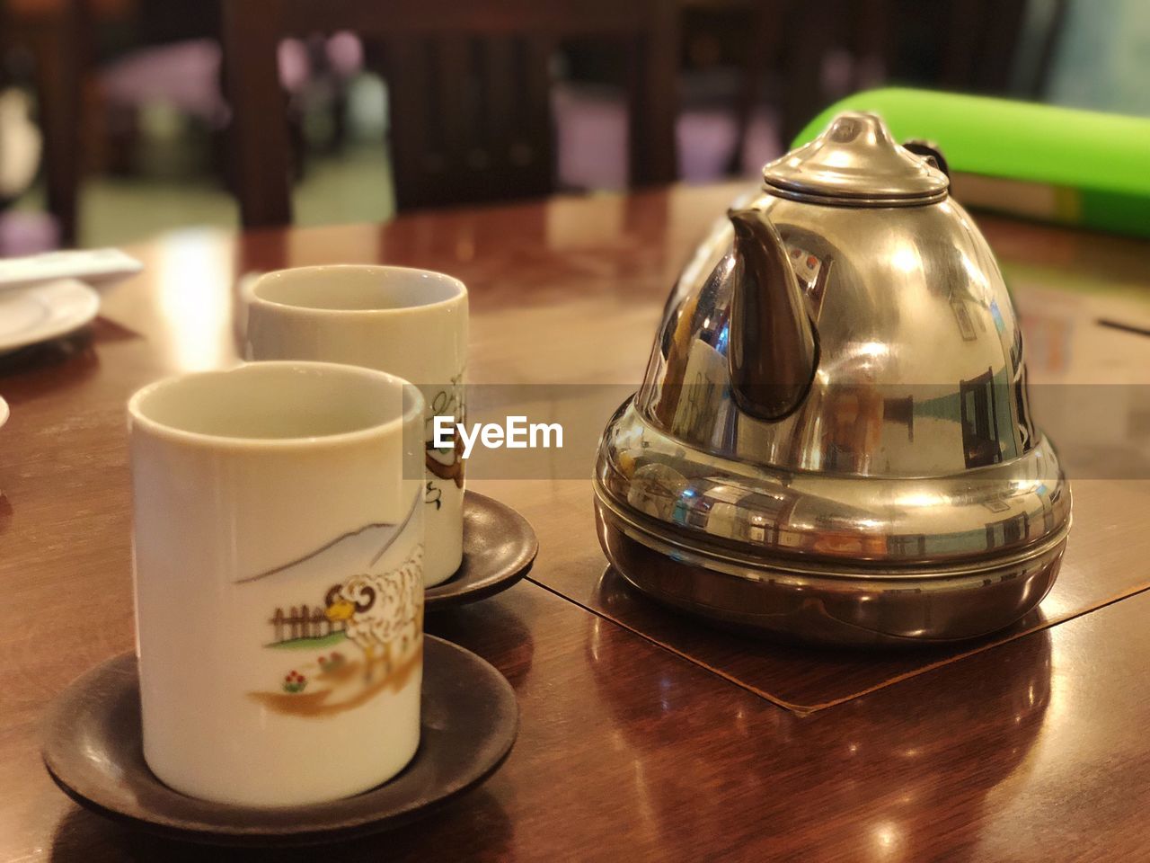 CLOSE-UP OF TEA SERVED ON TABLE