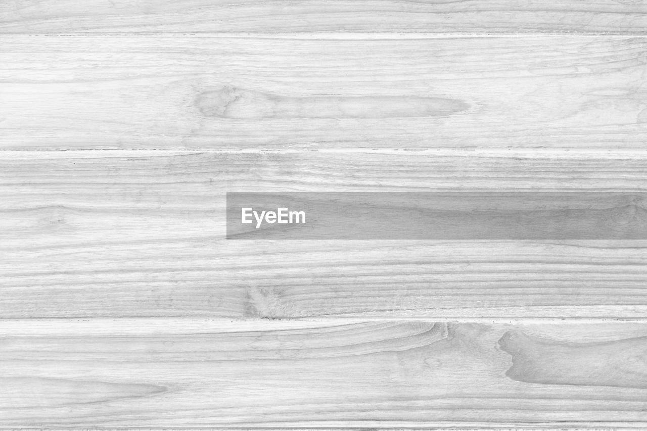 wood, textured, backgrounds, pattern, wood grain, flooring, plank, copy space, full frame, no people, material, hardwood, timber, close-up, surface level, black and white, striped, floor, textured effect, hardwood floor, rough, knotted wood, tree, indoors, design element, old, abstract, brown, wood paneling, empty, macro, white, home interior, colored background, parquet floor, laminate flooring, lumber industry, directly above