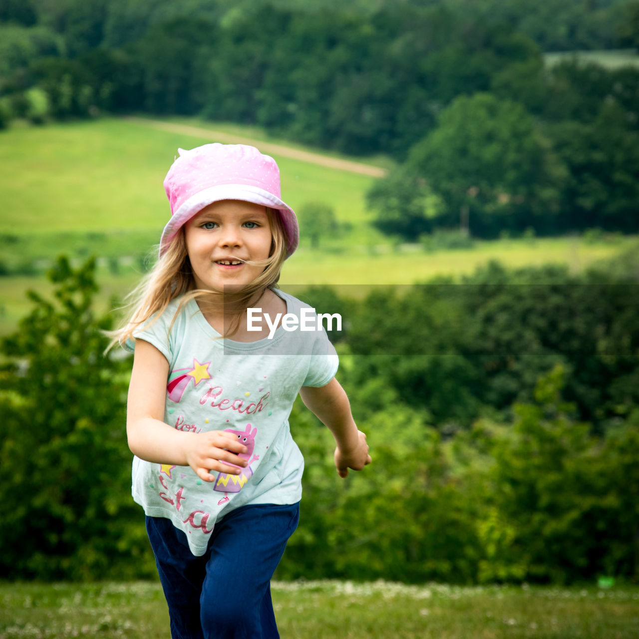 PORTRAIT OF A GIRL SMILING