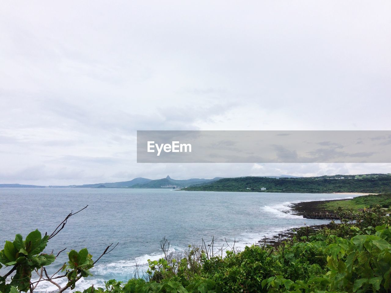 IDYLLIC VIEW OF SEA AGAINST SKY