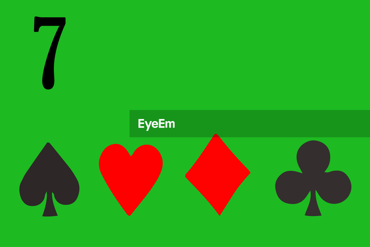 Heart, spade, club and diamond. Set of playing cards symbol on green background. Suit Blackandwhite Casino Night Gambling Card Poker Symbol Heart Play Diamond Spade Sign Luck Fortune