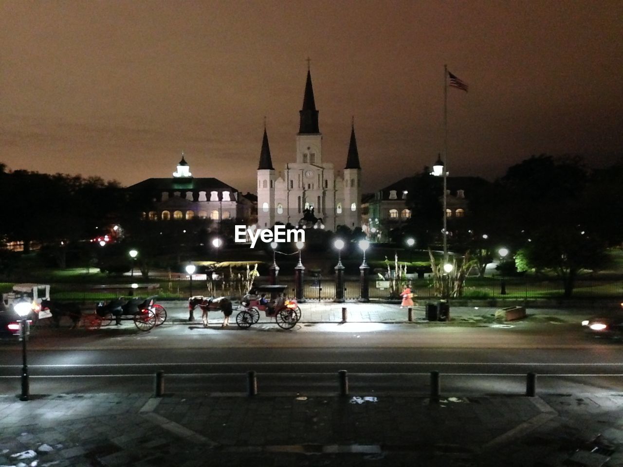 ILLUMINATED CITY AT NIGHT